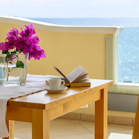 Solar شقة توريشيلا